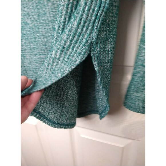 St. Johns Bay Green Waffle Turtleneck Long Sleeve Curved Hemline Top. Size PL - Picture 7 of 11